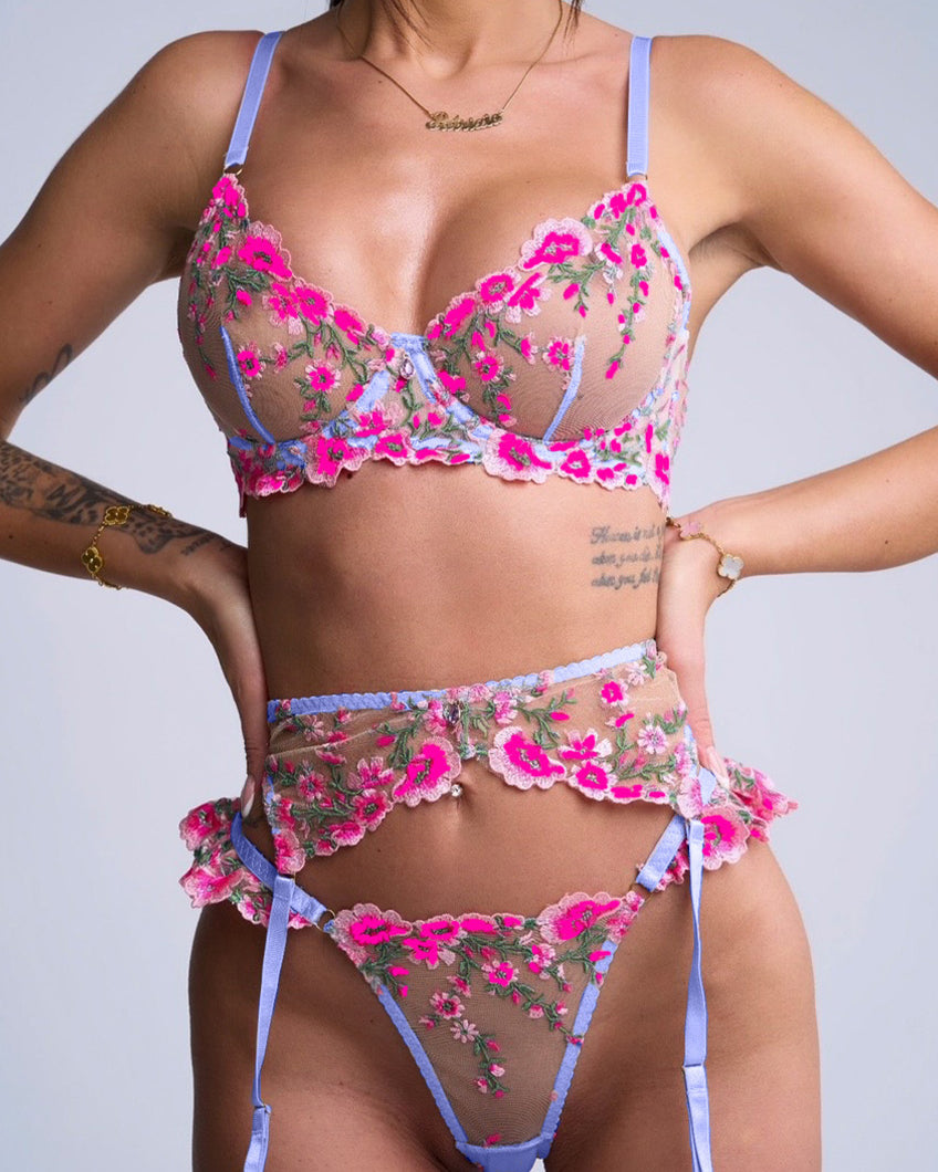 Fantasy Pink Bloom Embroidery Lingerie Set