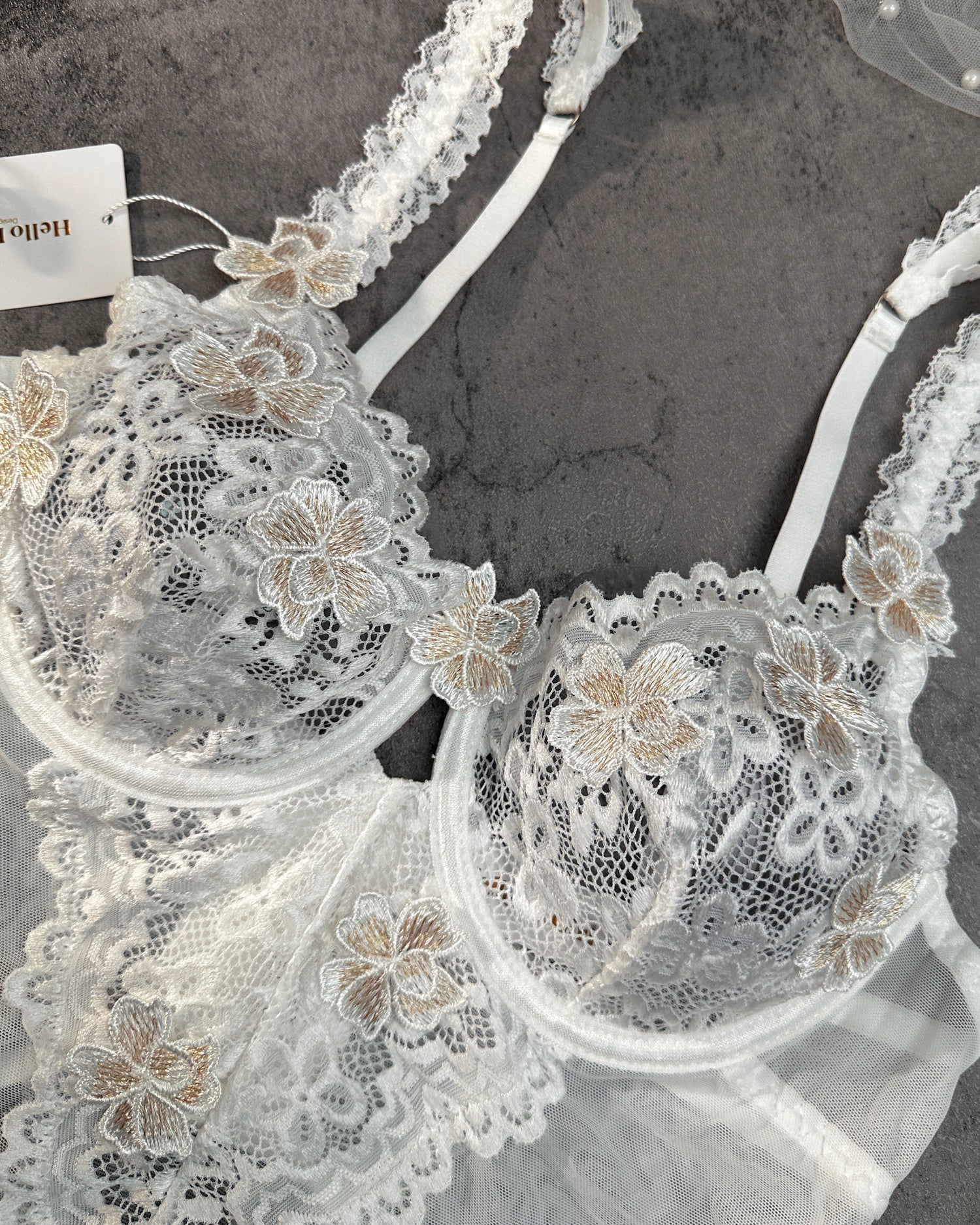 White Vintage Embroidered Lace Lingerie Set