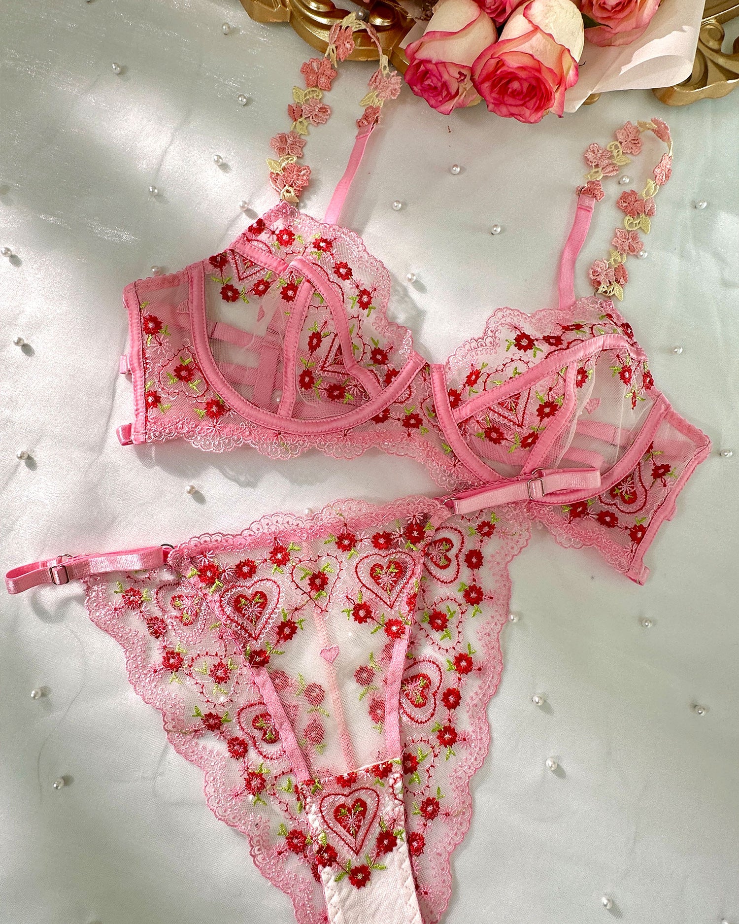 Pink Cute Sweetheart Lace Embroidery Thong
