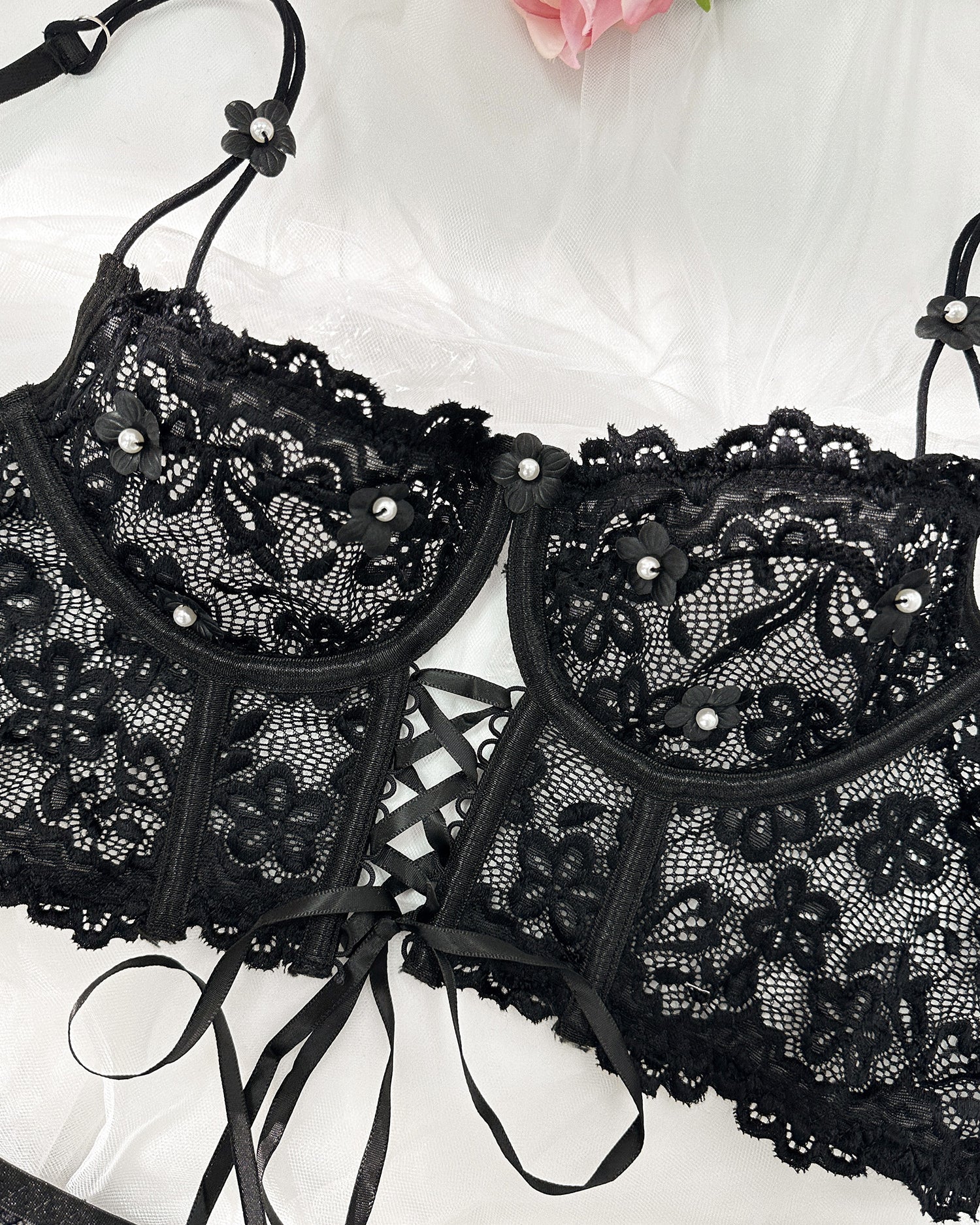 Black Pearls Small Flower Lace Lingerie Set